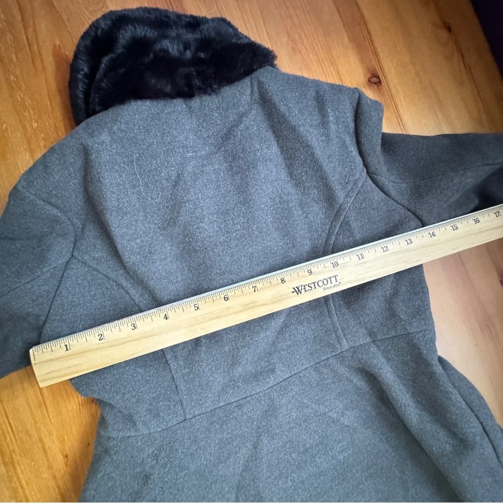 Chasing fireflies girls dress coat size 5